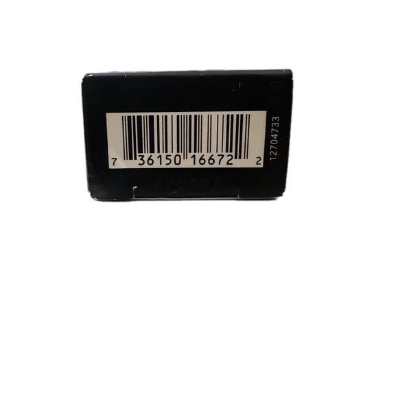 Laura Mercier Flawless Lumière Radiance-Perfecting Foundation – 2W1 Macadamia - Picture 5 of 5